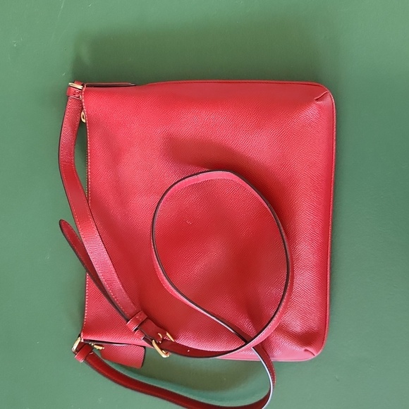 Coach Purse - Picture 3 of 3